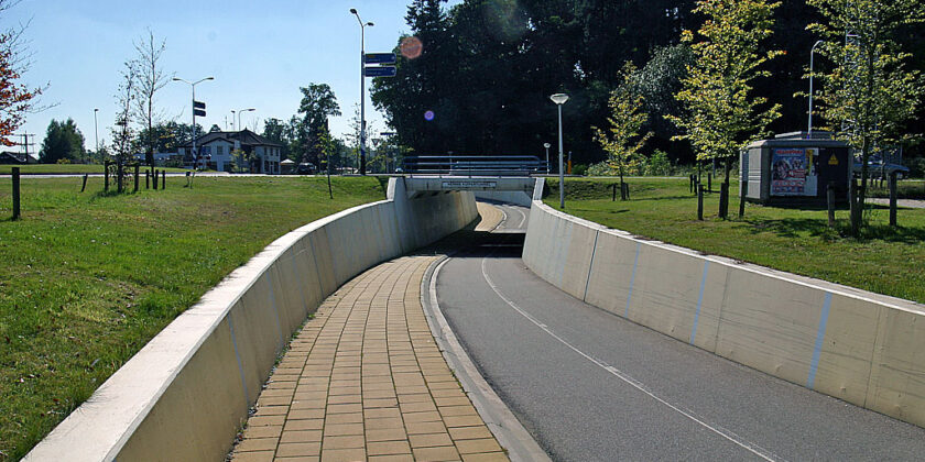 Fiets -voetgangerstunnel randweg Denekamp