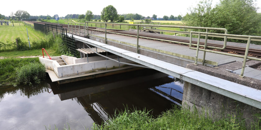 Onderdoorgang voor voetgangers onder spoorlijn Doetinchem-Winterswijk