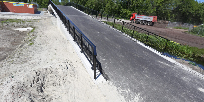 Fietstunnel en fietsviaduct sportpark “De Langeleegte” te Veendam